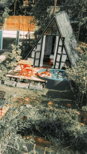The WE2 - Escape to Secret Nature Paradise Aframe